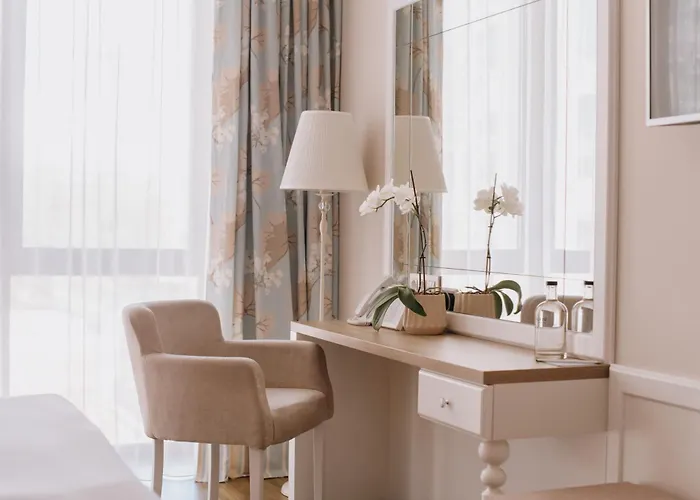 Отель Impresamente Art 4*